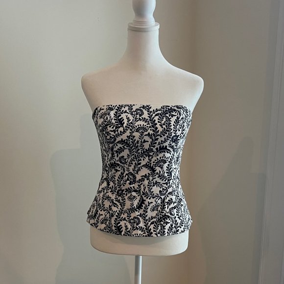 White House Black Market size 0 strapless spaghetti strap top - Picture 1 of 9